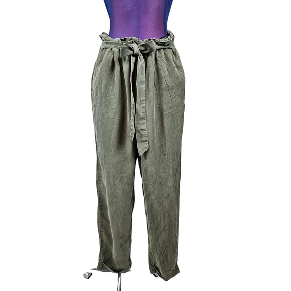 Guess Olive Green Lycocell Jogger Pants Size‎ Large Women's - Picture 10 of 10